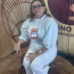 Ênia Maria Medeiros de Morais - (Instituto Amantino Câmara)