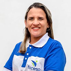 Monica Santana Pereira